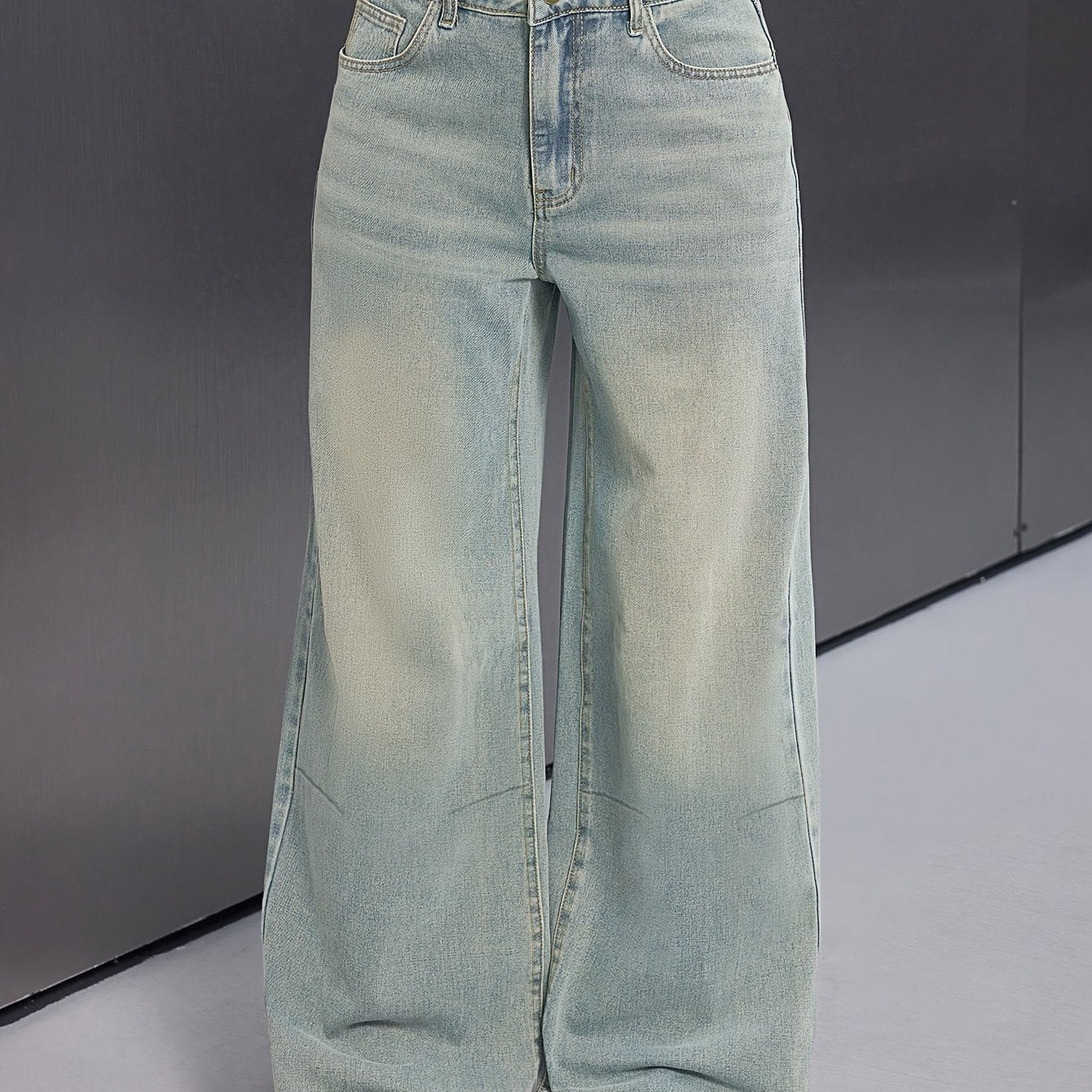 Jean style garçon, bleu clair, rétro en denim, coupe droite, large, décontracté pour femmes