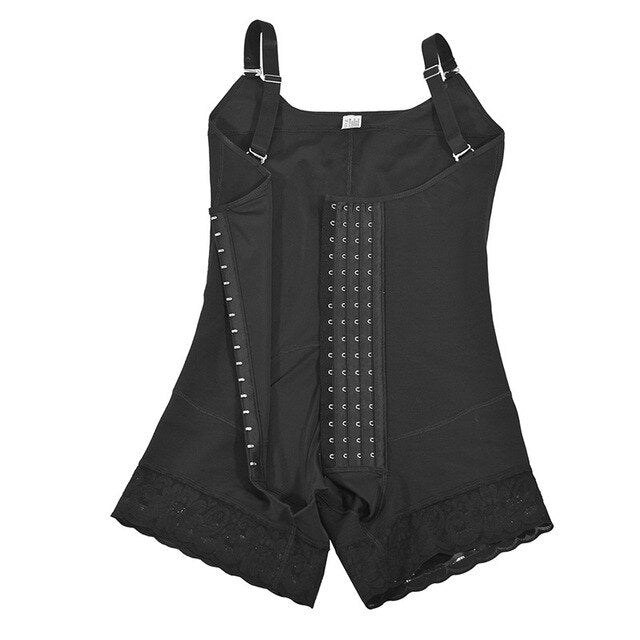 Gaine corset modelant et rehaussement des hanches