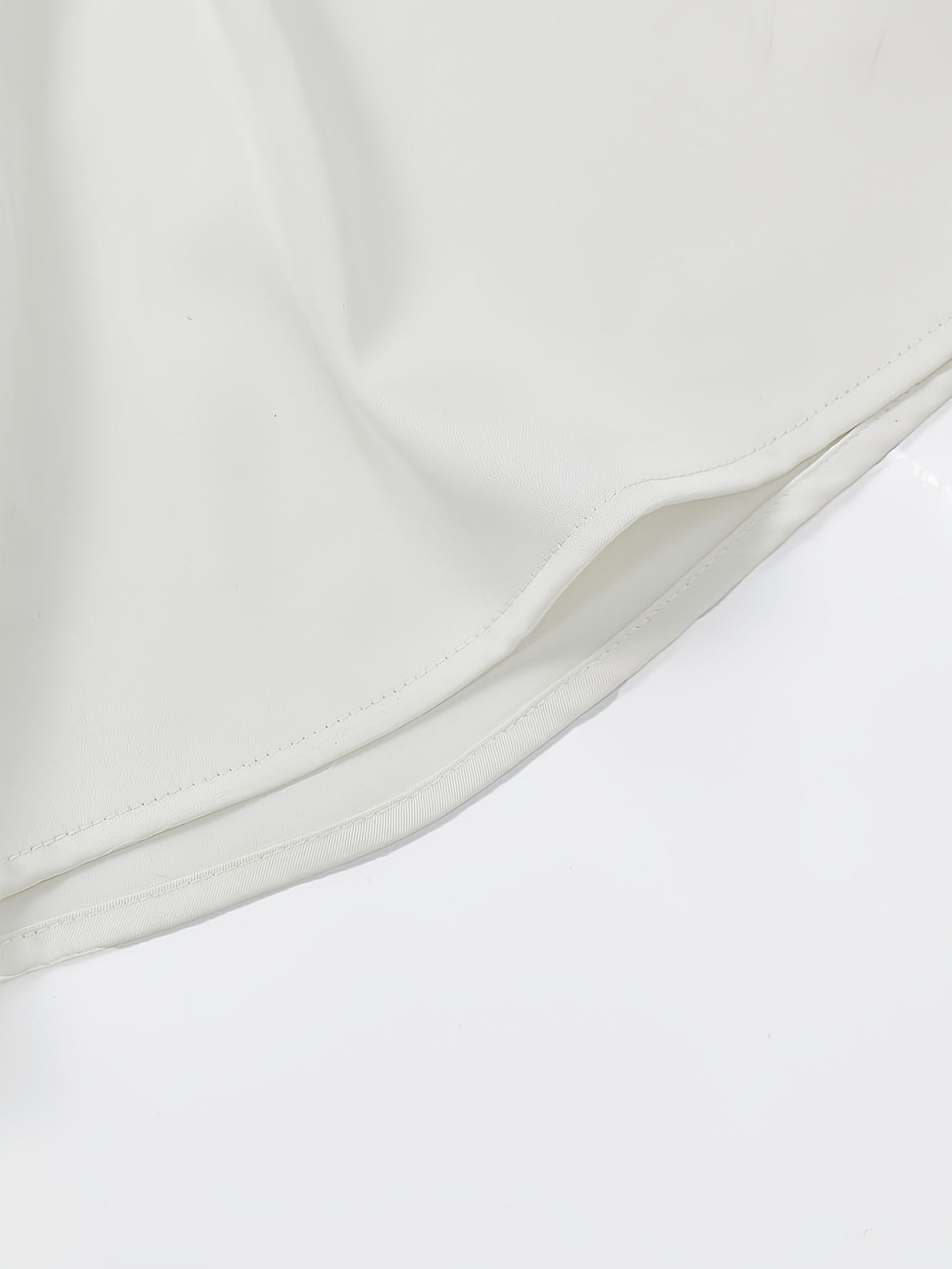 Longue tunique , col drapé en satin. Grande taille
