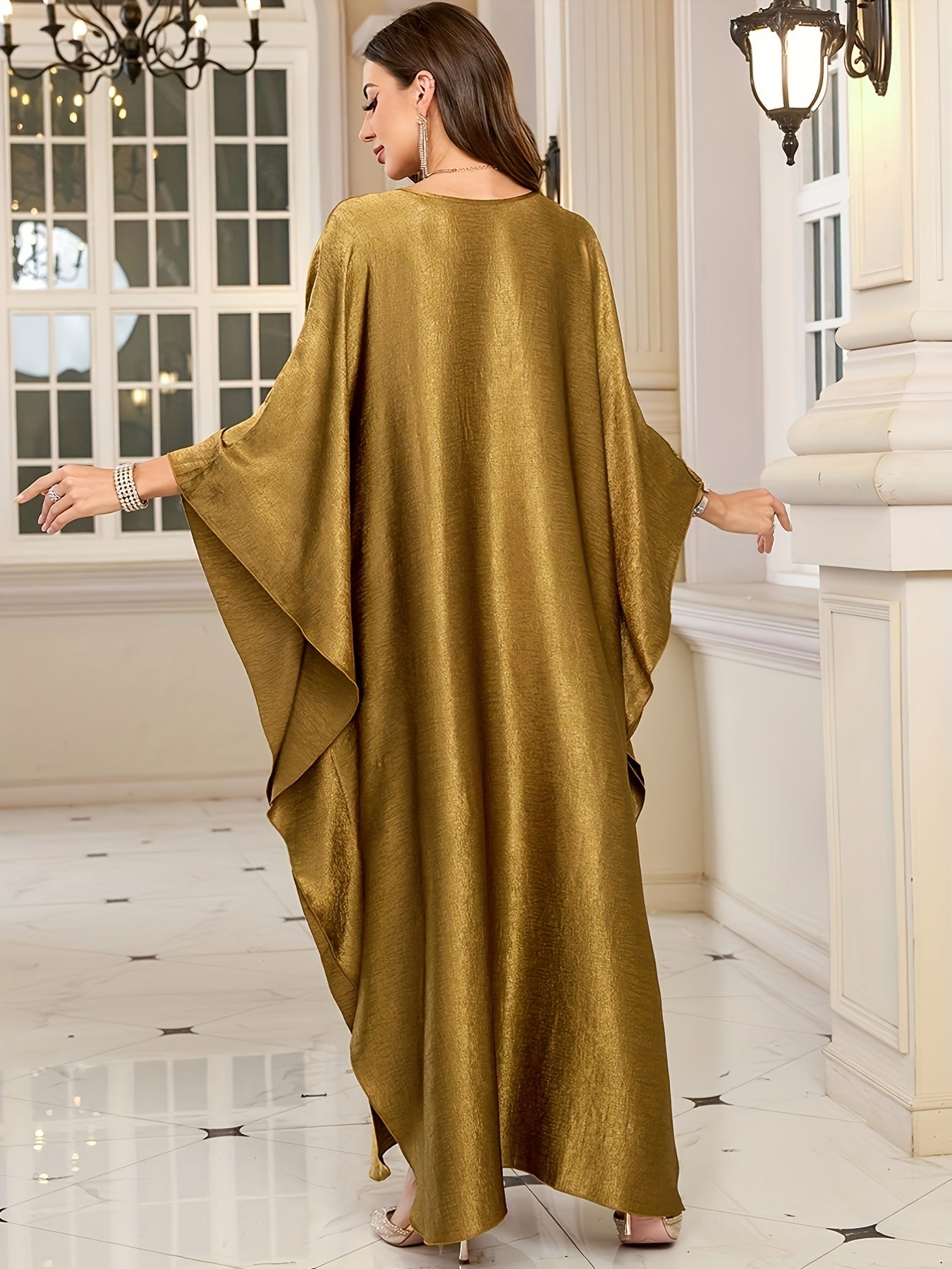 Robe Abaya Oversize Traditionnelle du Moyen-Orient en Champagne Doré pour Femmes