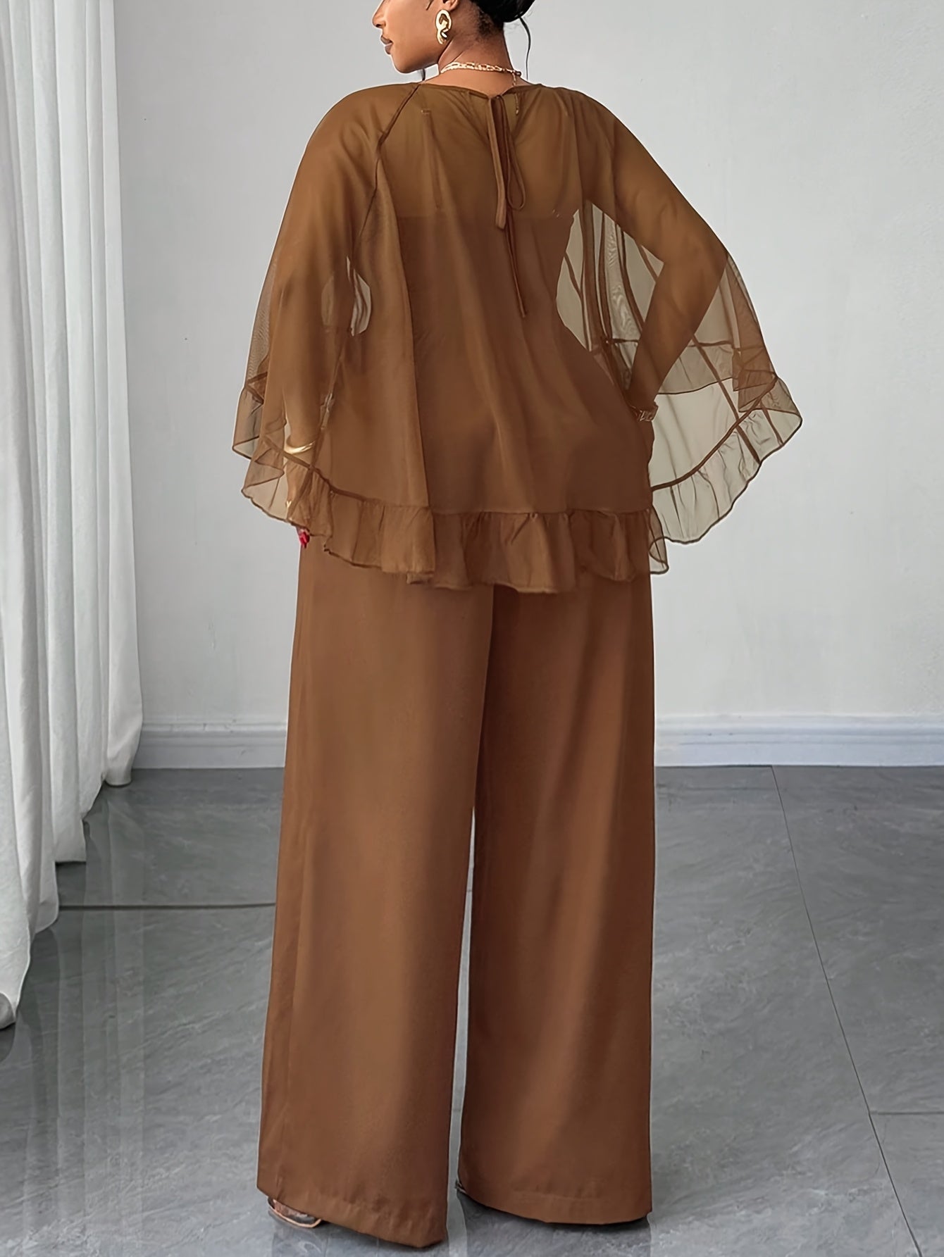 Combinaison marron grande taille femme, avec cardigan en voile