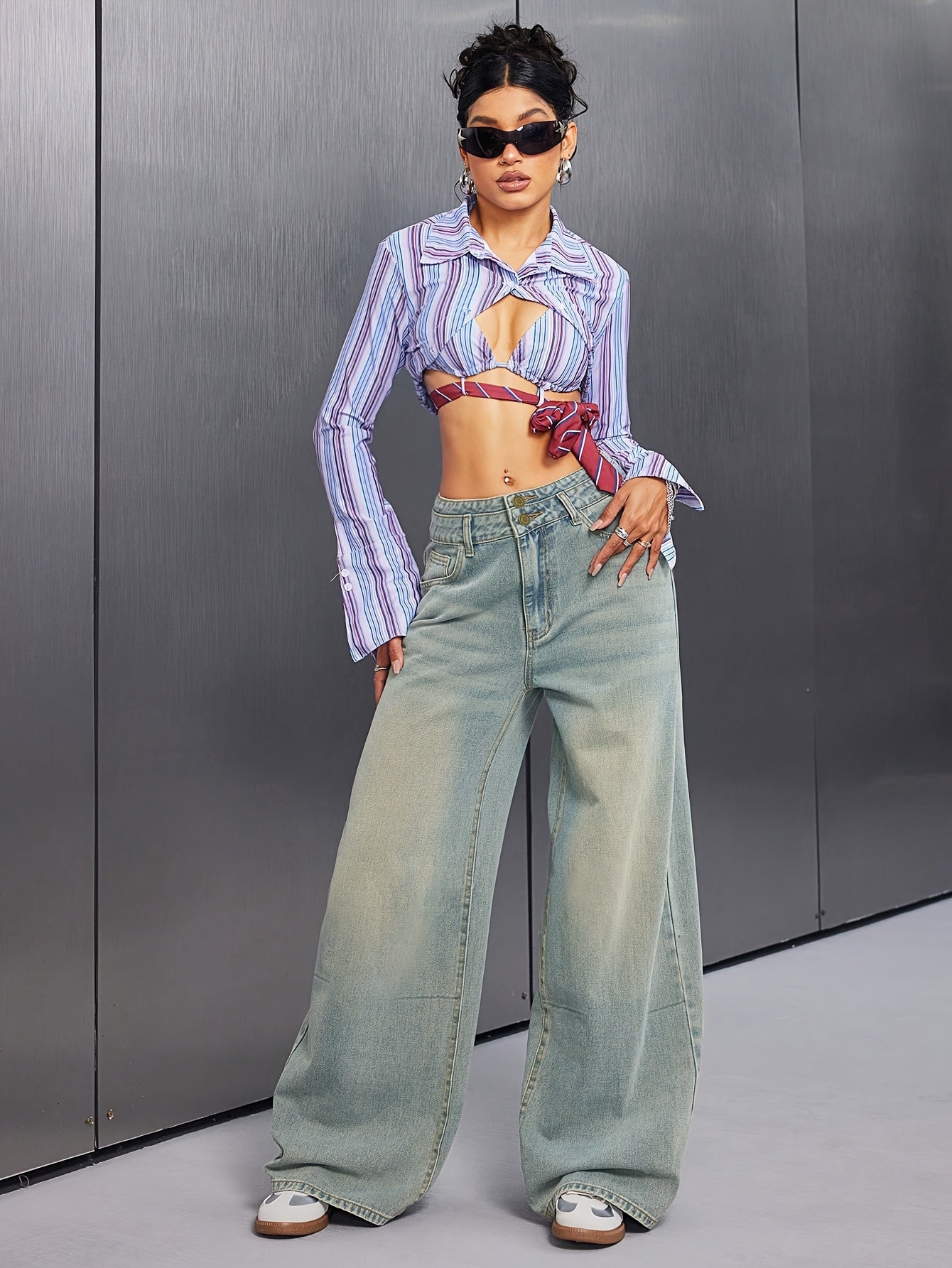 Jean style garçon, bleu clair, rétro en denim, coupe droite, large, décontracté pour femmes