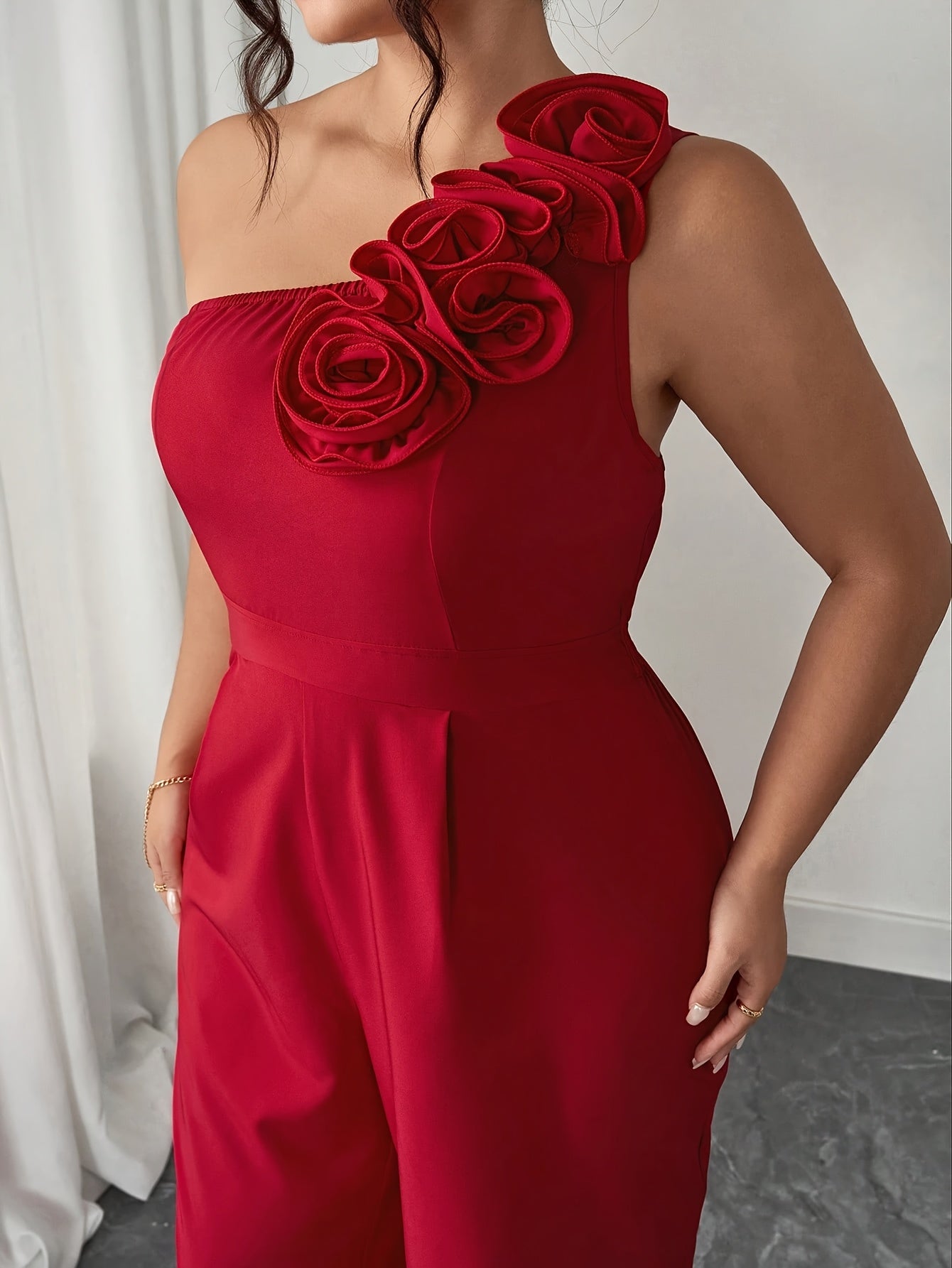 Combinaison femme, une manche fleur