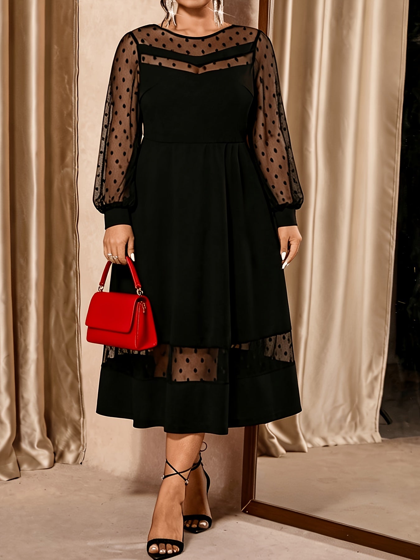 Élégante robe longue manches longues et voilé